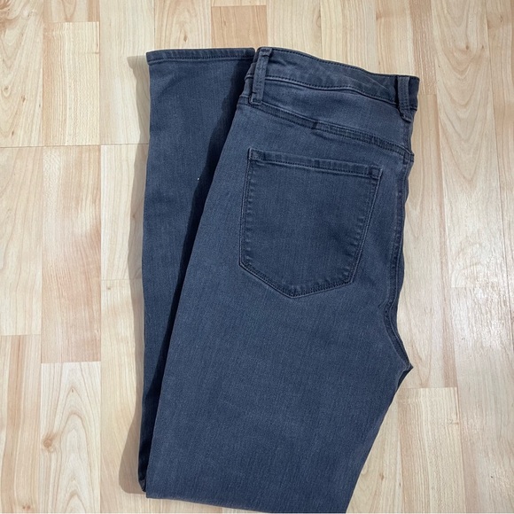 TALBOTS WOMENS GREY BUTTON HIGH RISE JEGGINGS - SLATE WASH SIZE 6 - Picture 8 of 8